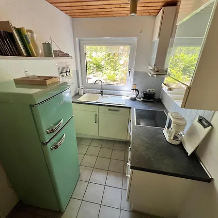 Apartment Sauter Moerikestr 6 *